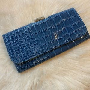 Blue crocodile fashion wallet